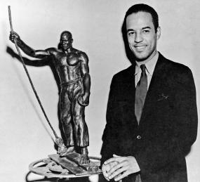 Richmond Barthé with his sculpture “Stevedore” (c.1937)
